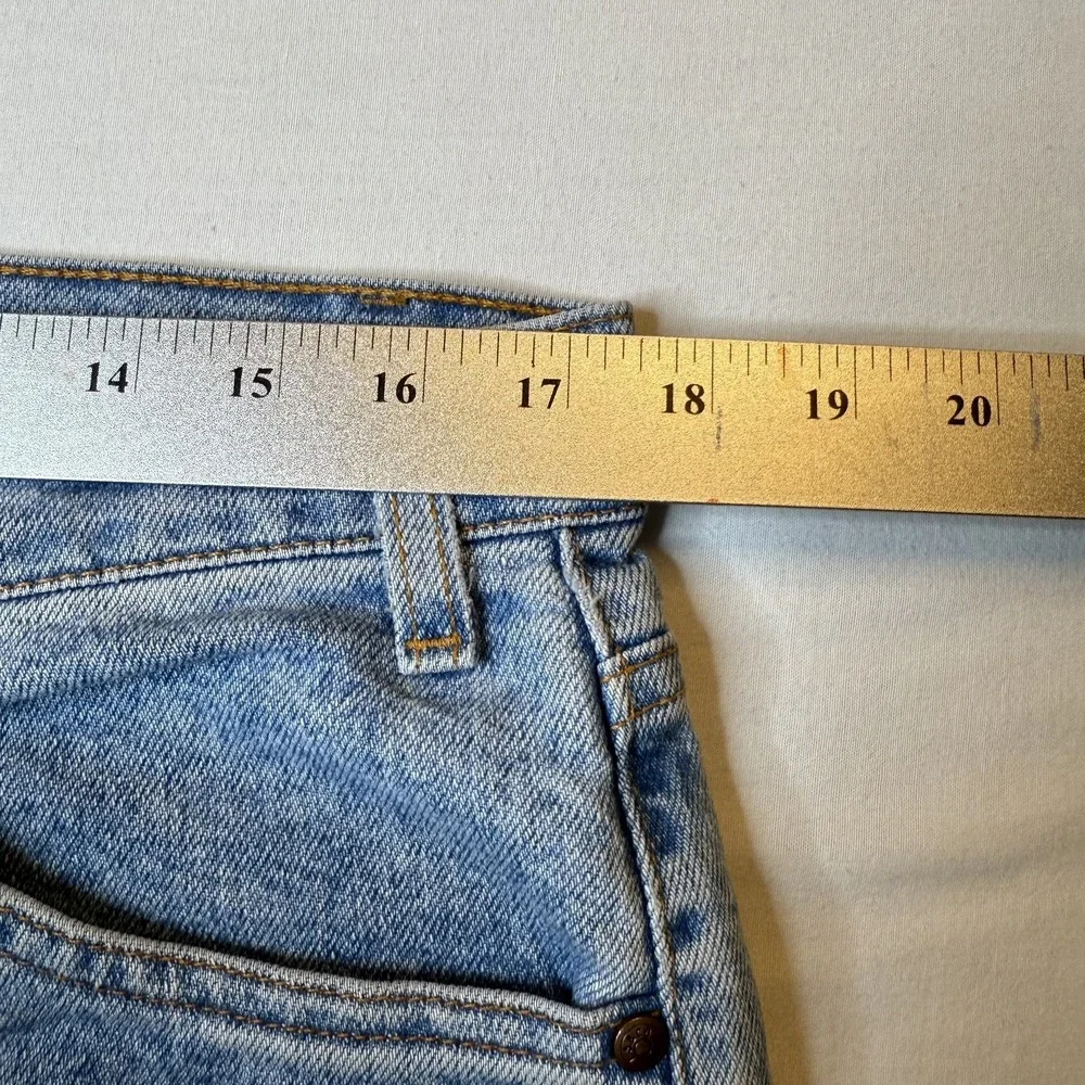 Levis 560 Jeans Mens 36x29 Relaxed Fit Tapered Leg Vintage Denim Made‎ USA 90s